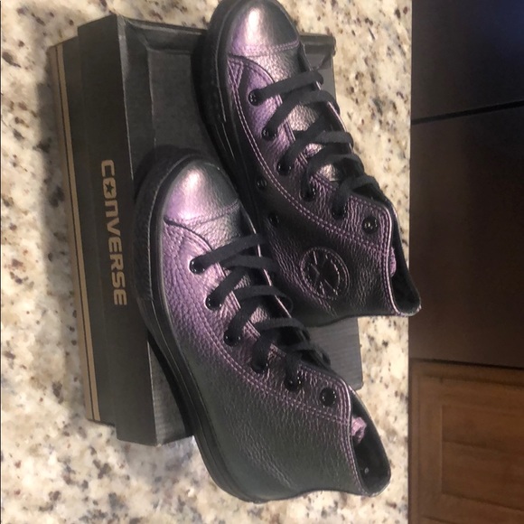 Girls converse shoes - Picture 1 of 1